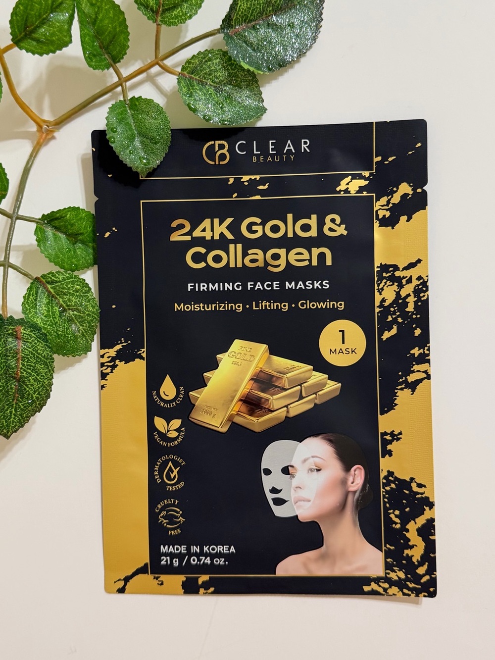 New $5ea OR 5/$18 24K Gold & Collagen Moisturizing, lifting, glowing Face Mask